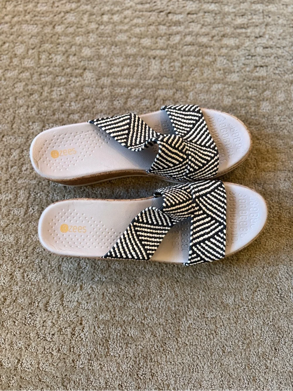 Bzees Black & White Woven Cork Wedge Slide